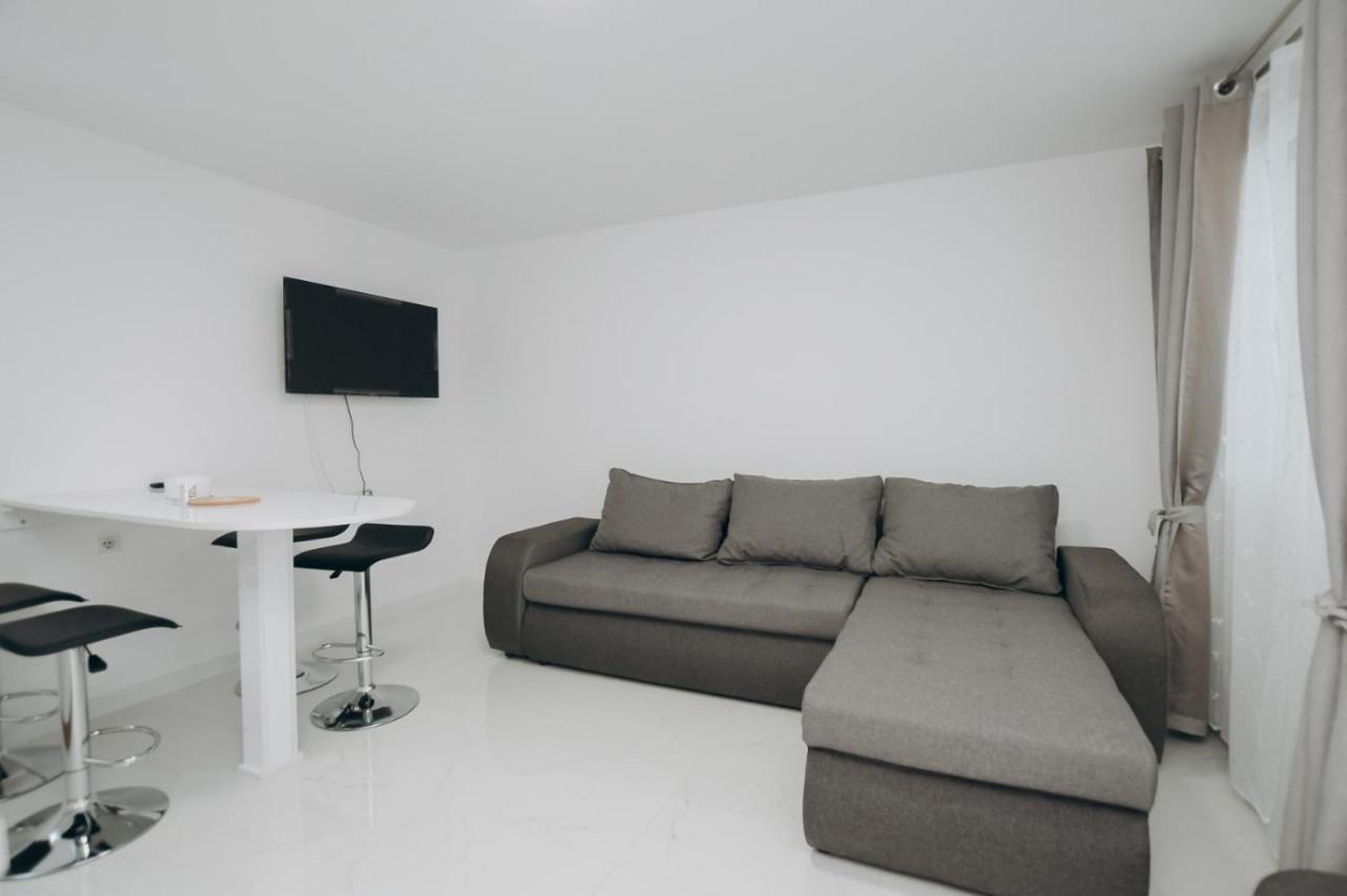 Apartmani Otasevic Kladovo Buitenkant foto